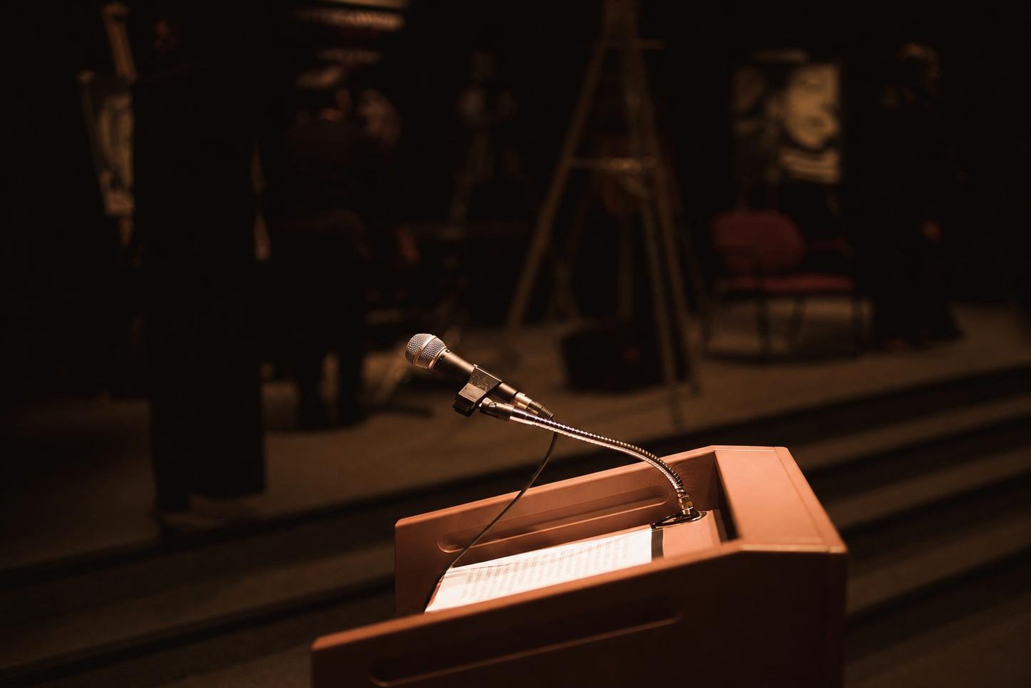 Spreekgestoelte voor een lezing